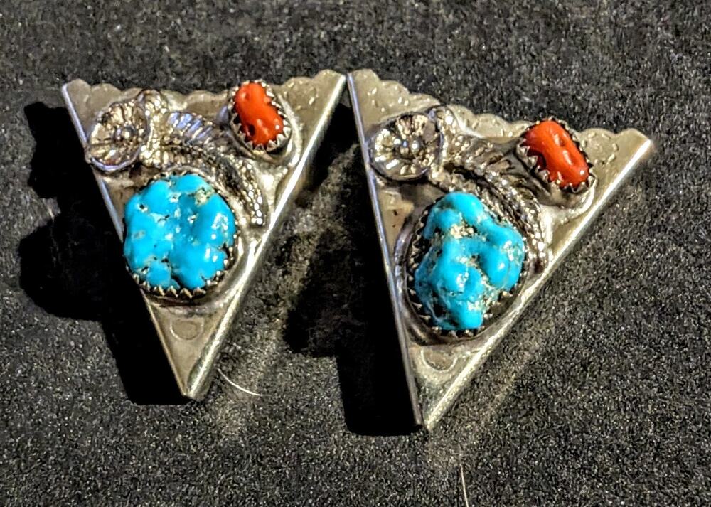 Vintage Native American Navajo Turquoise Coral Sterling Collar Protectors 18g